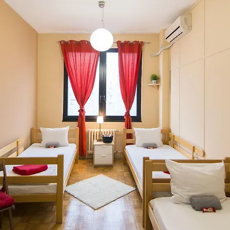 Fair بيت ضيافة